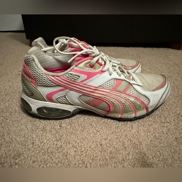 PUMA pink, grey and white sneakers size 9.5 - Picture 1 of 8